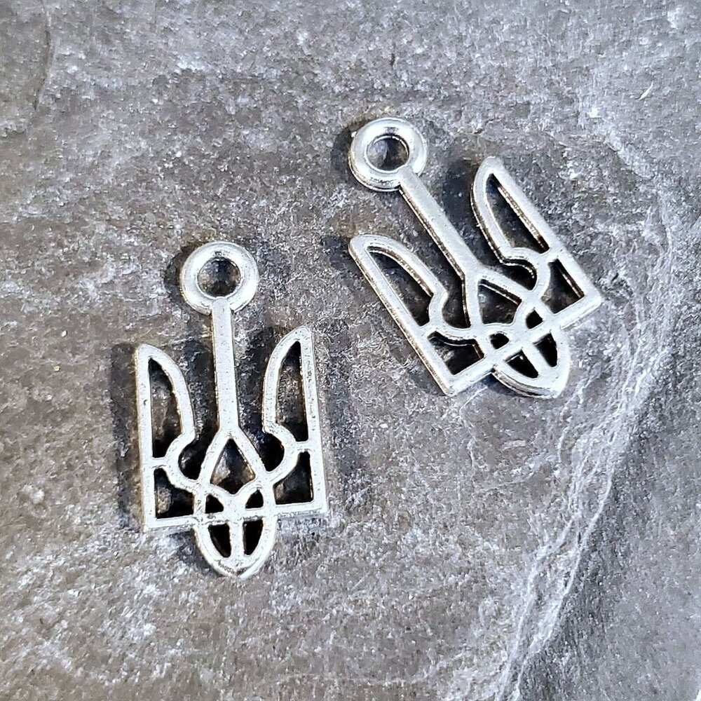 Silver Ukraine National Emblem Ukrainian Symbol 18x9mm Charms Pendants 10 pcs
